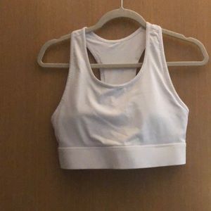 Fabletics Mila sports bra